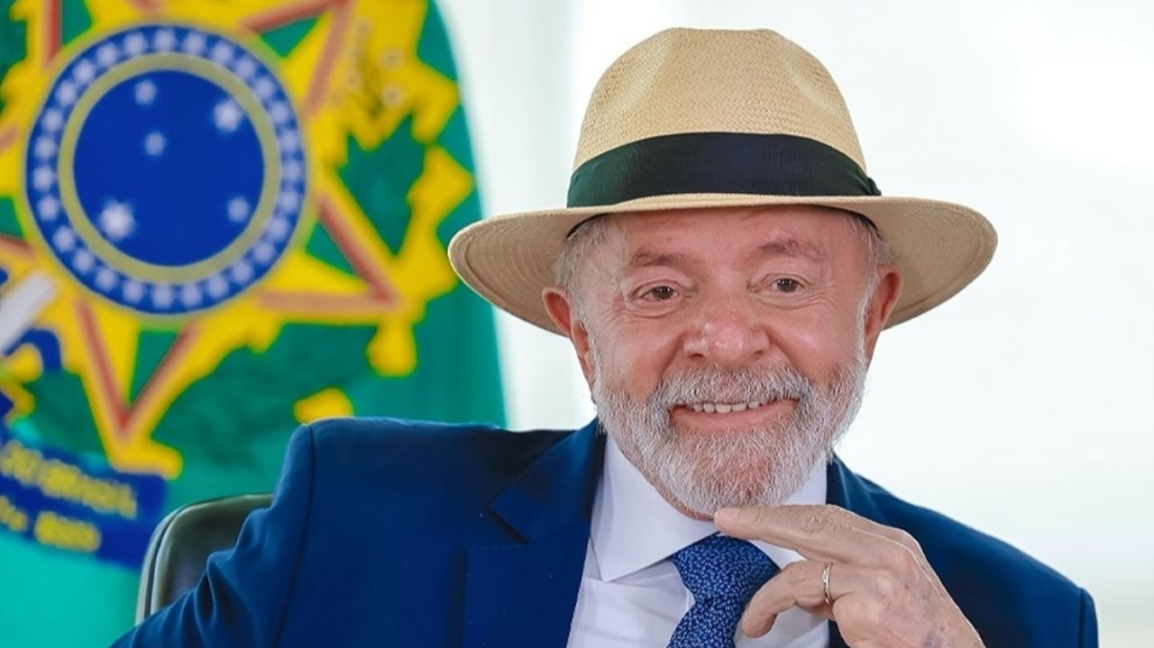 Boletim médico confirma que Lula é liberado para viagens e exercícios