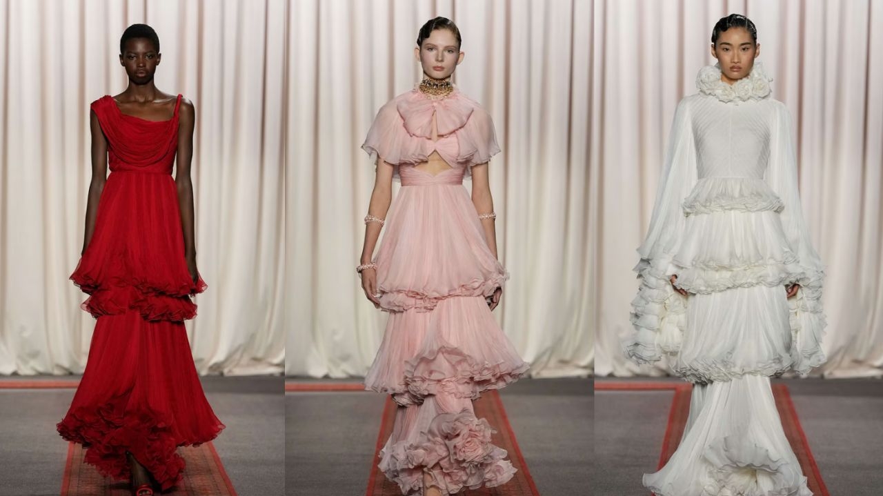 Giambattista Valli traz de volta volume e babados em cascatas