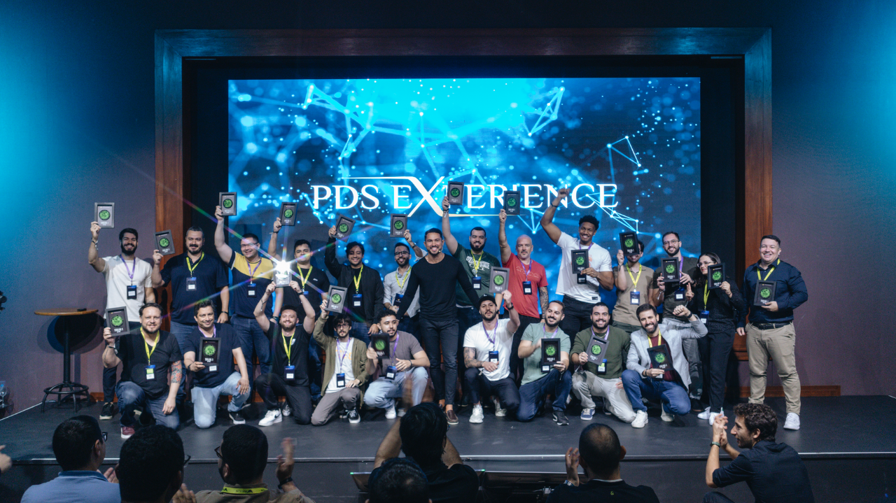 Viver viajando e ganhar em dólar: como profissionais de TI estão conquistando o mundo sem sair de suas carreiras