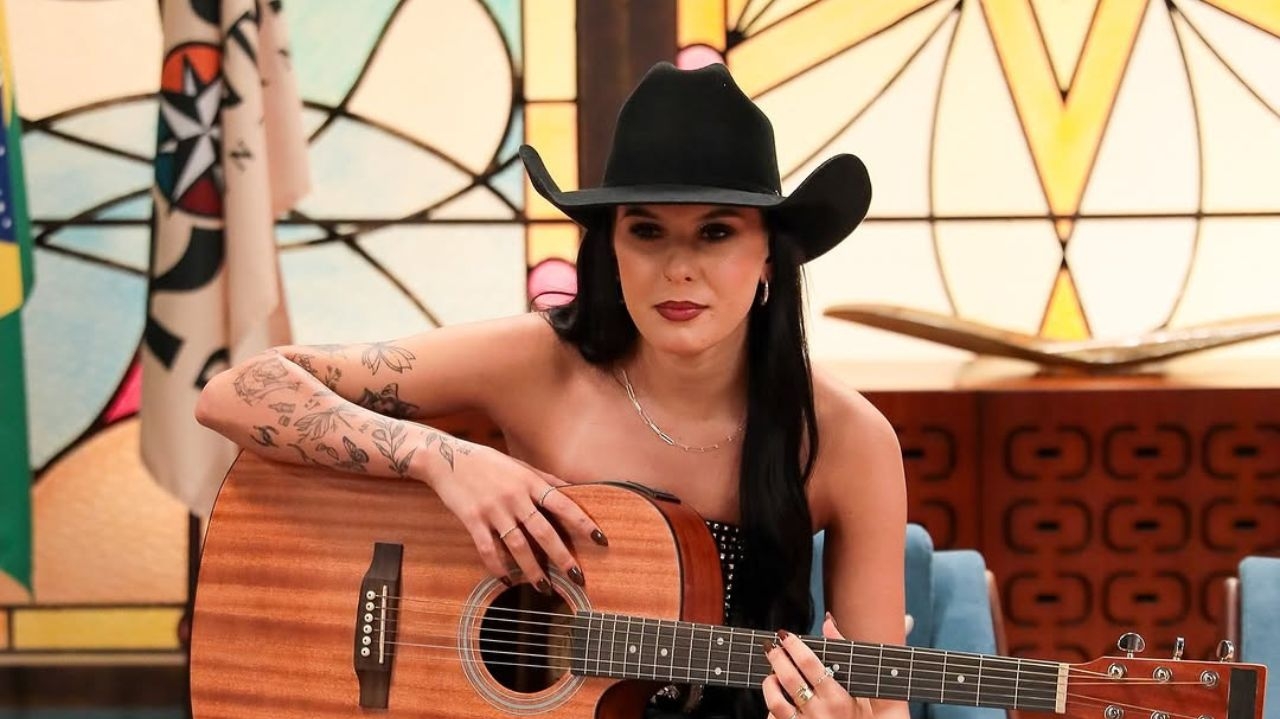 Ana Castela está preparando sua carreira para entrar no Pop