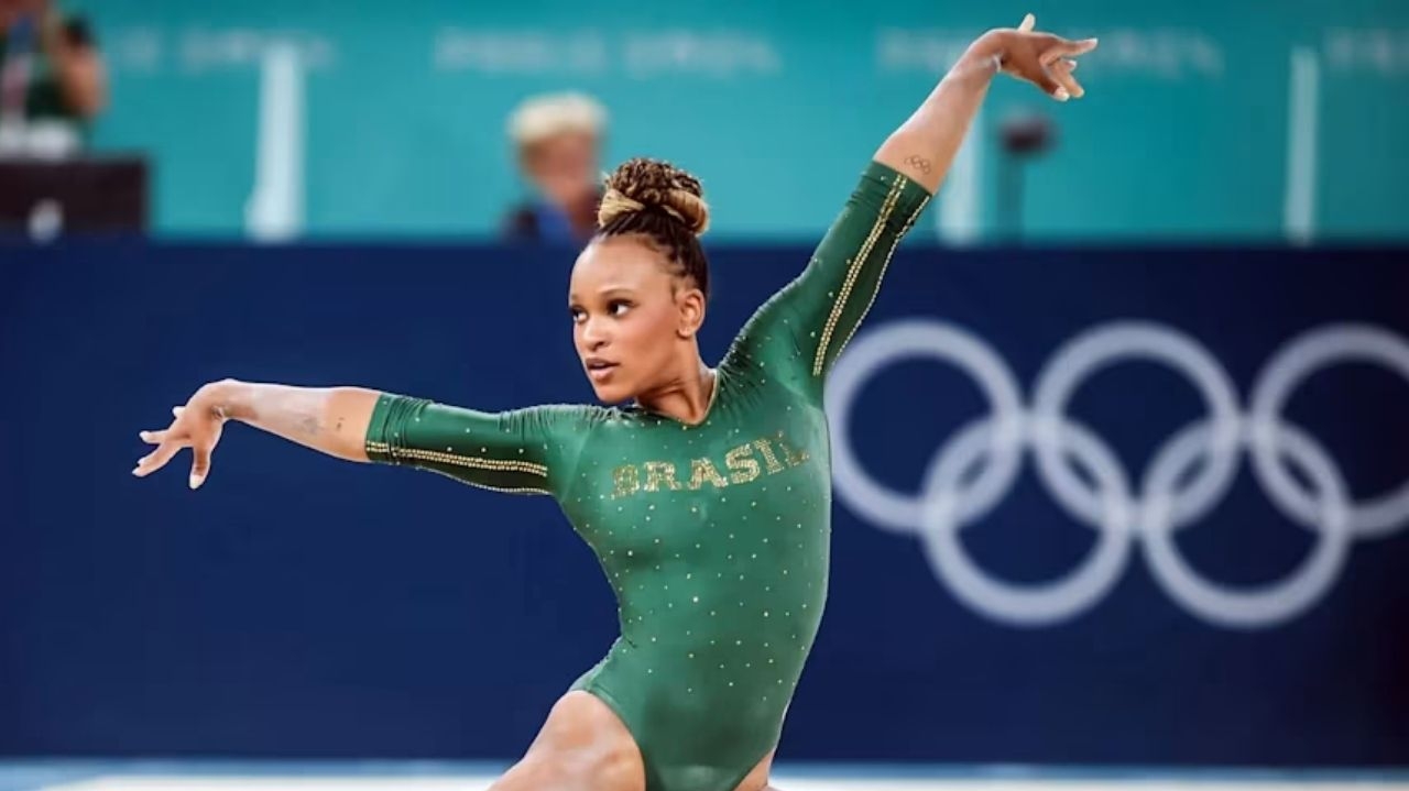 Rebeca Andrade fala sobre novas aventuras: tênis, altinha e sua preparação para 2028