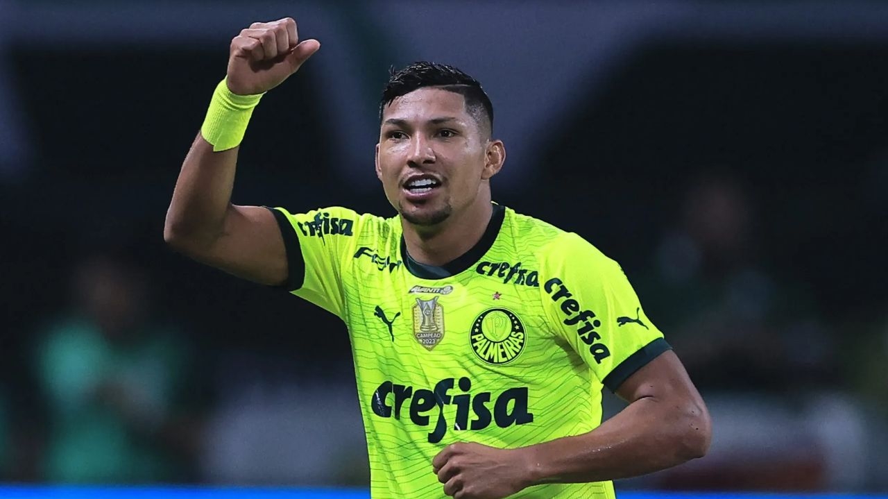 Santos insiste em contratar Rony, do Palmeiras