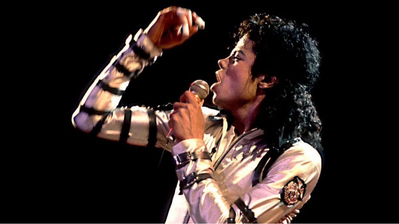 Ator que interpretará Michael Jackson em cinebiografia terá “nariz digital”