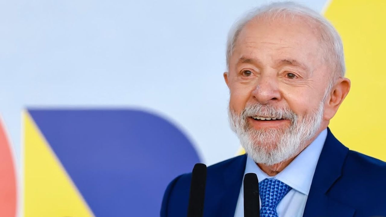 Lula promete reciprocidade se Trump taxar os produtos brasileiros