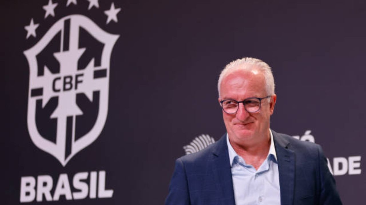 Dorival Júnior viaja à Europa para observar jogadores da Seleção Brasileira