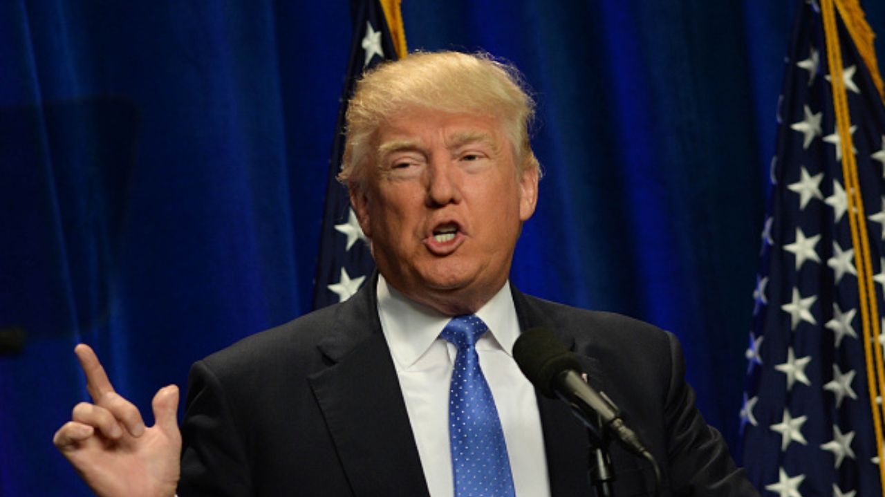 Justiça suspende medida de Trump sobre mulheres trans em presídios masculinos