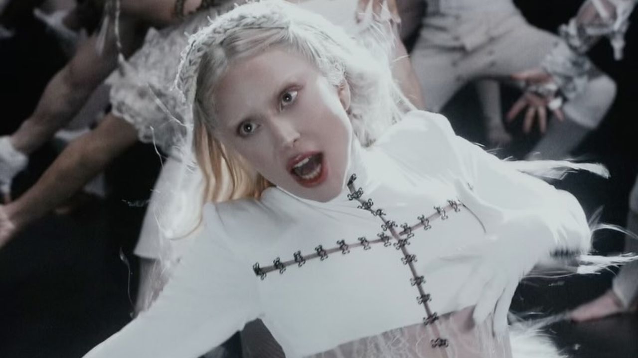 “Abracadabra”, nova música de Lady Gaga sobe em seu segundo dia no Spotify