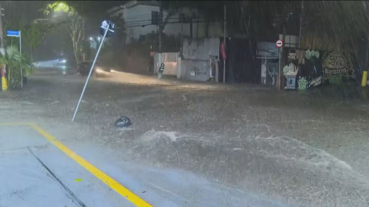 Chuvas intensas em São Paulo geram consequências em diversas áreas do estado