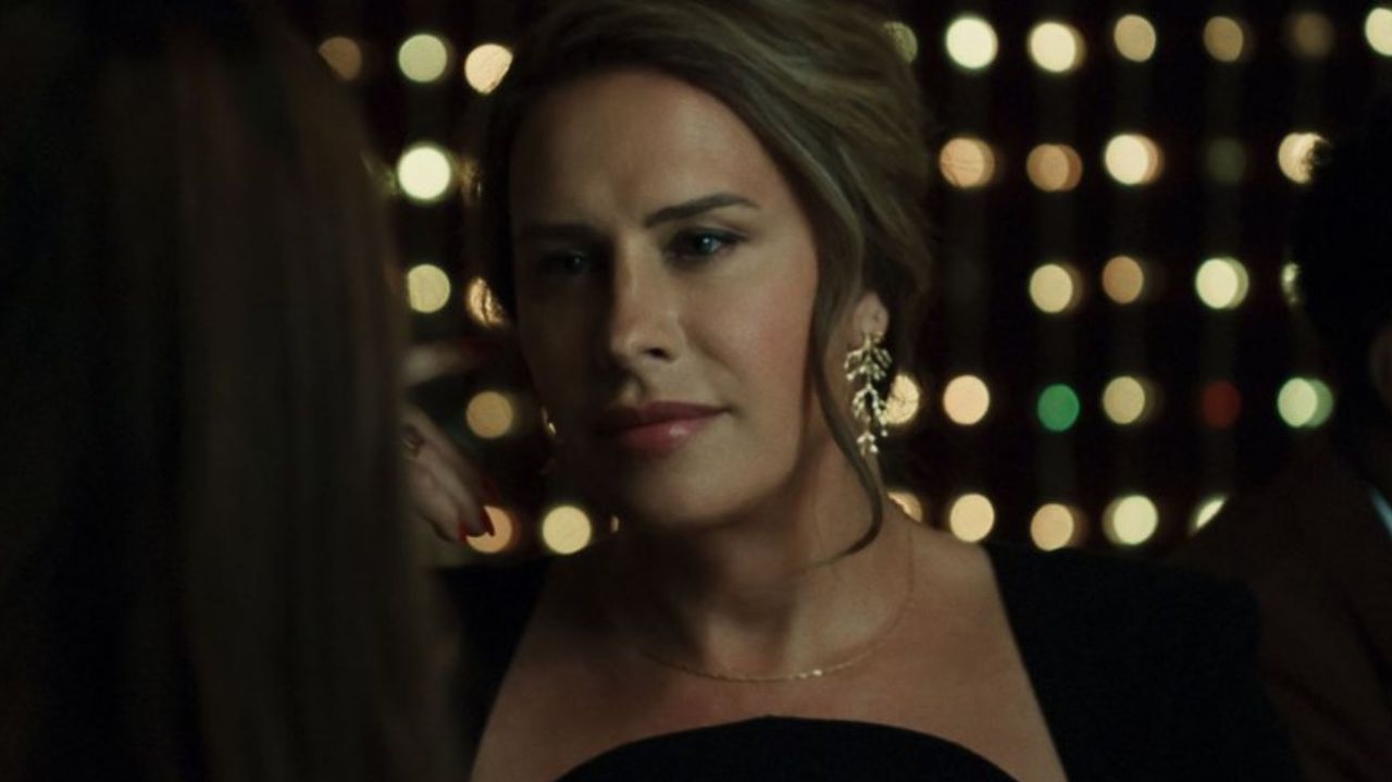 Editora cancela relançamento de biografia de Karla Sofía Gascón após polêmicas