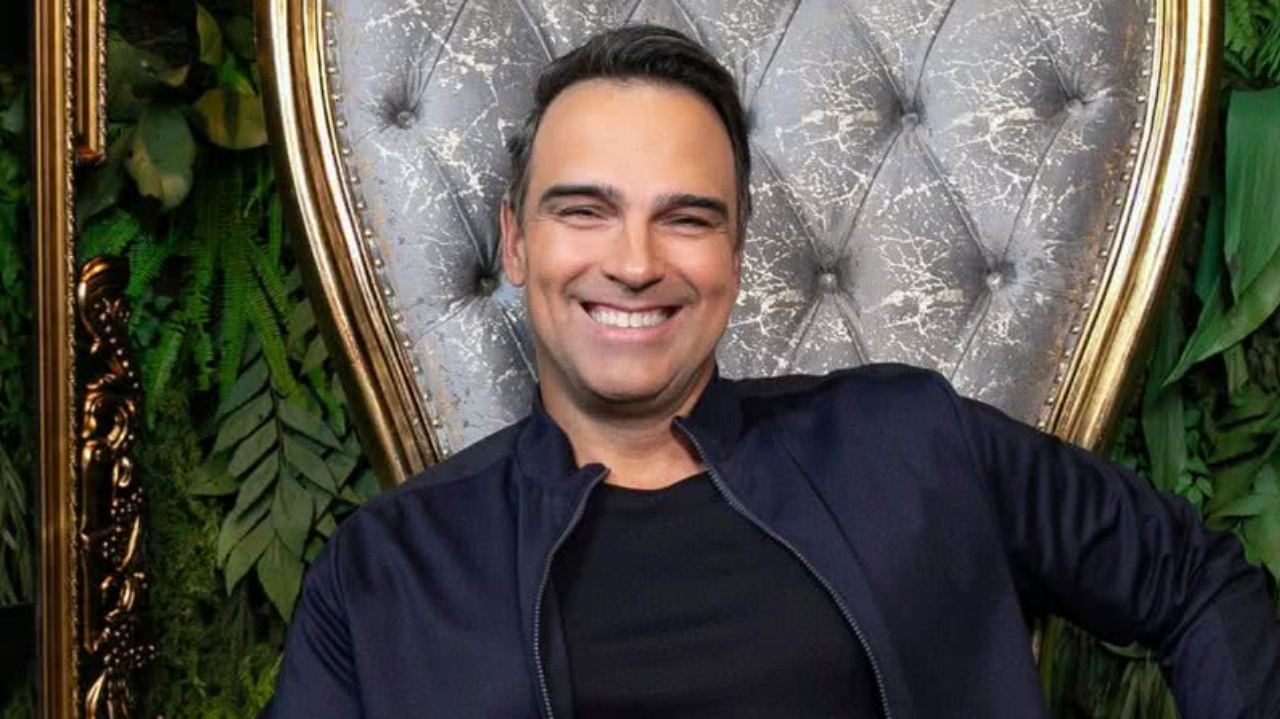 BBB 25: Tadeu Schimidt chama a atenção dos brothers após a dinâmica do “Freeze”