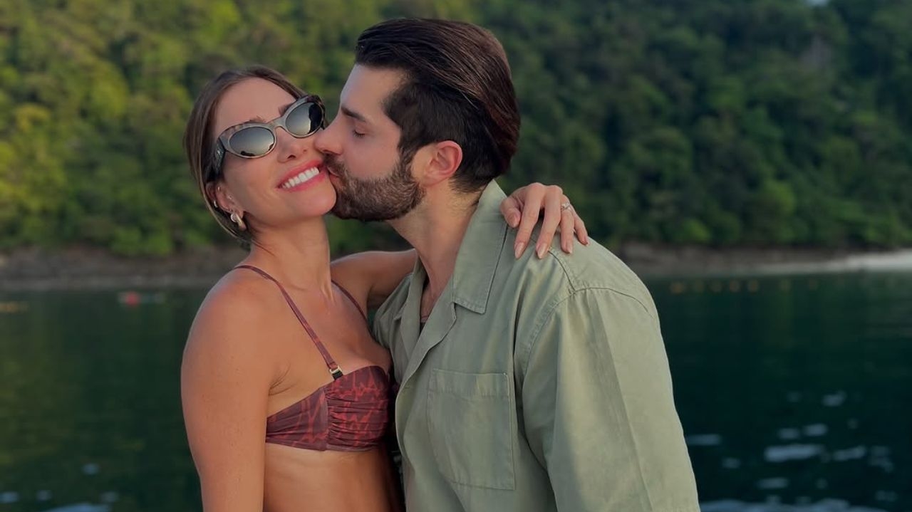 Alok se declara para Romana Novais: “Minha princesa”