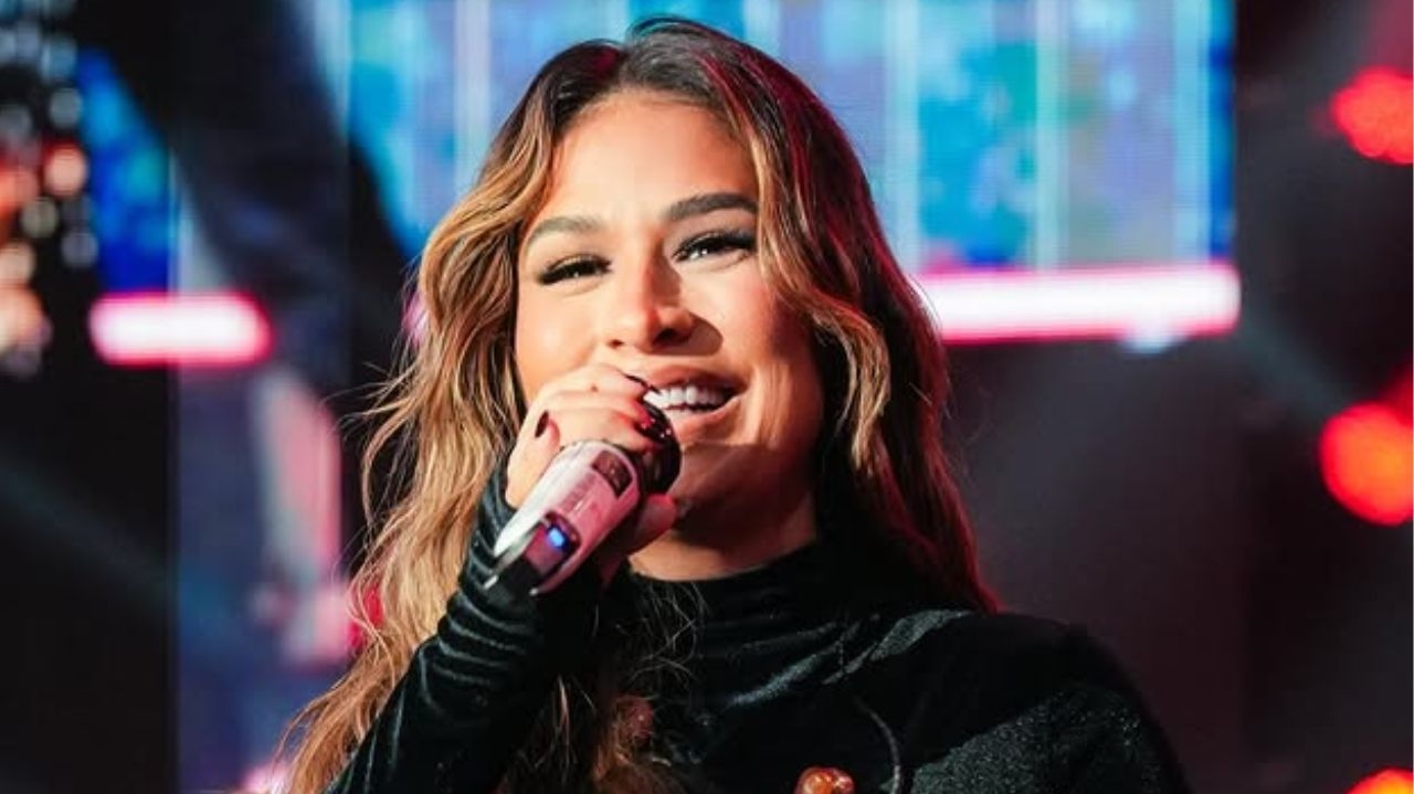 Simone Mendes relata prejuízo em sua mansão depois das chuvas