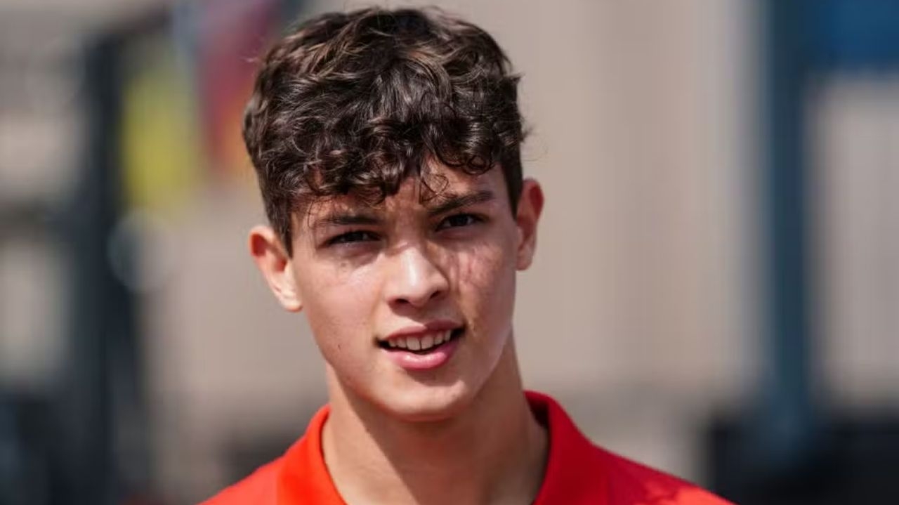 Oliver Bearman brilha em estreia e agora se prepara para temporada completa na Haas