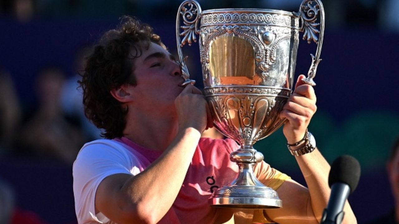 João Fonseca vence Cerúndolo e conquista título pela primeira vez na carreira