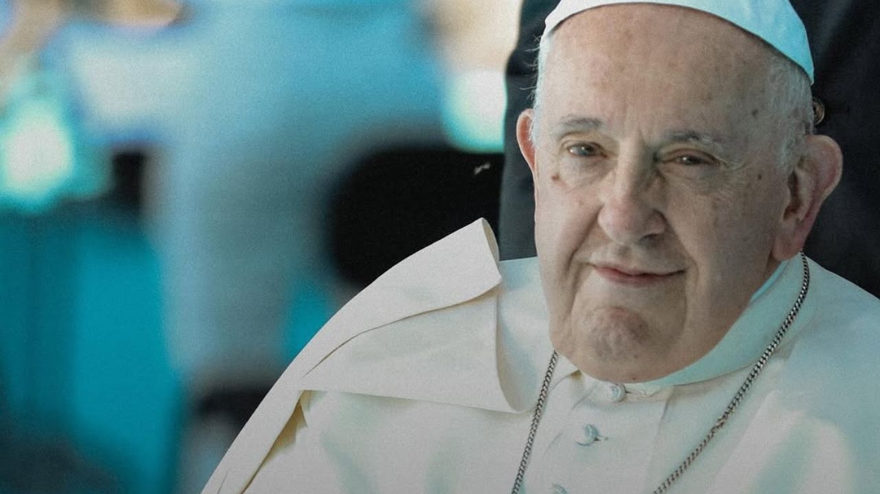 Vaticano anuncia cancelamento da agenda de Papa Francisco neste fim de semana