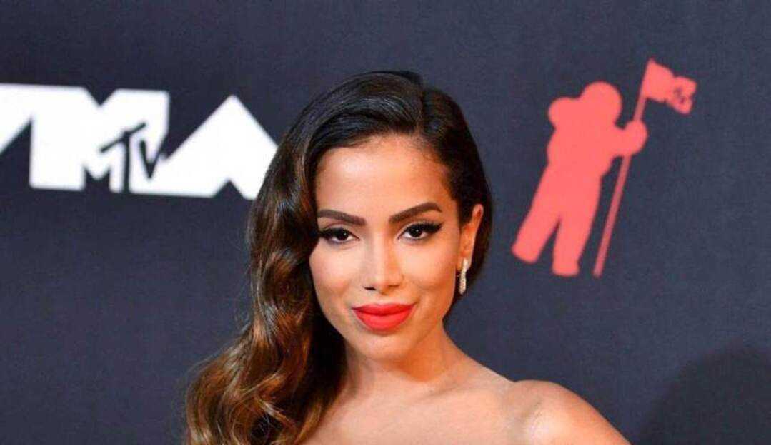Anitta se consagra nesta noite como a primeira brasileira a fazer uma performance no VMA
