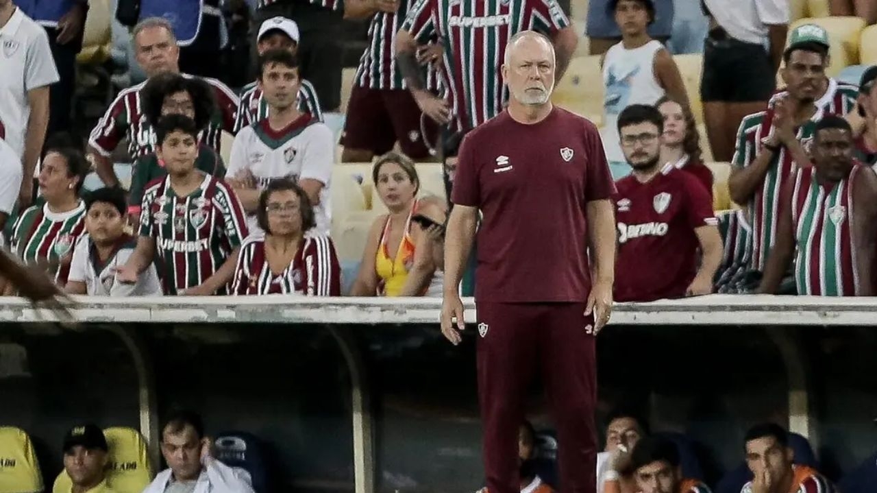 Com Ganso fora, Mano busca alternativas para a ausência do meia