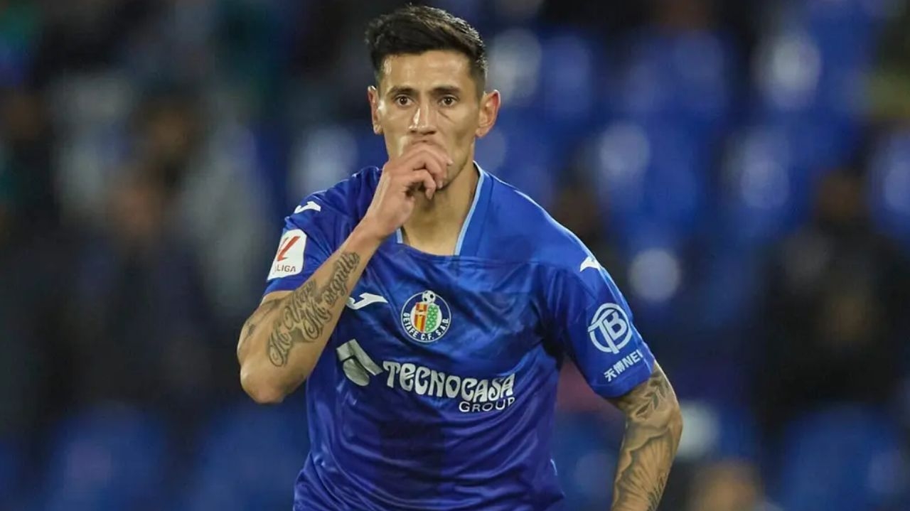 Corinthians tem quatro laterais esquerdos no elenco após chegada de Angileri