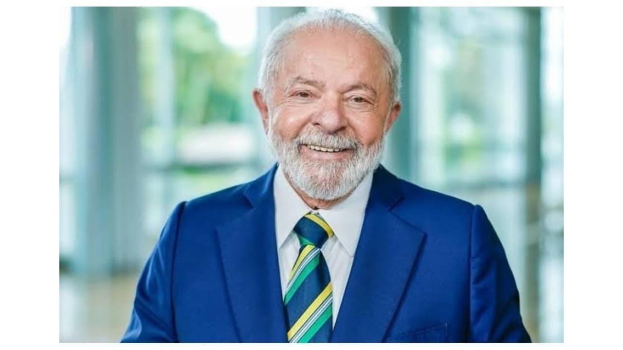 Governo amplia acesso a educação e medicamentos gratuitos