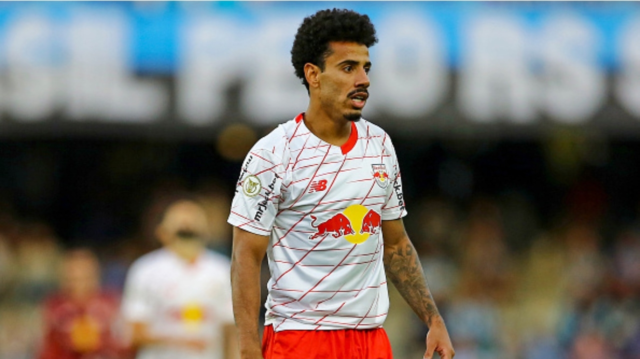 Lucas Evangelista se aproxima de acerto com o Palmeiras para se apresentar após o Paulistão