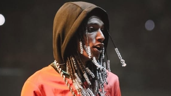 Oruam faz pedidos de desculpas a familiares e amigos