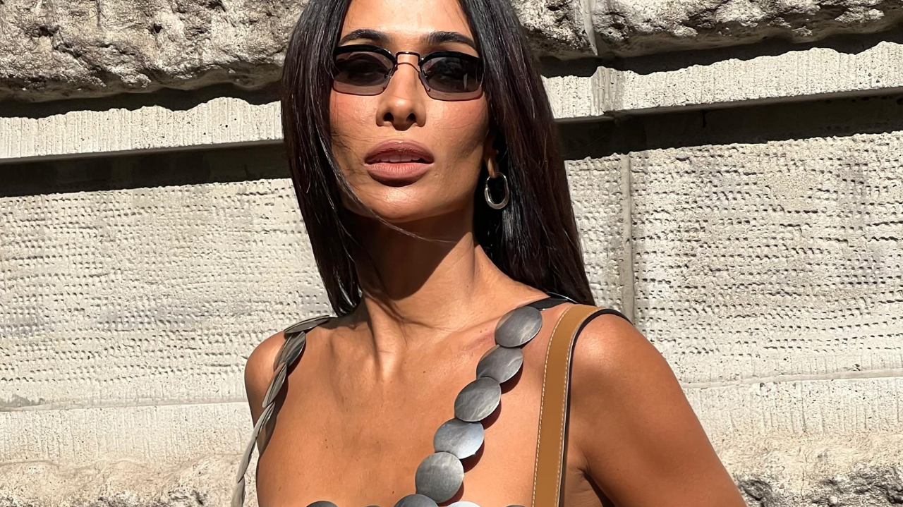 Silvia Braz brilha em desfile da Prada