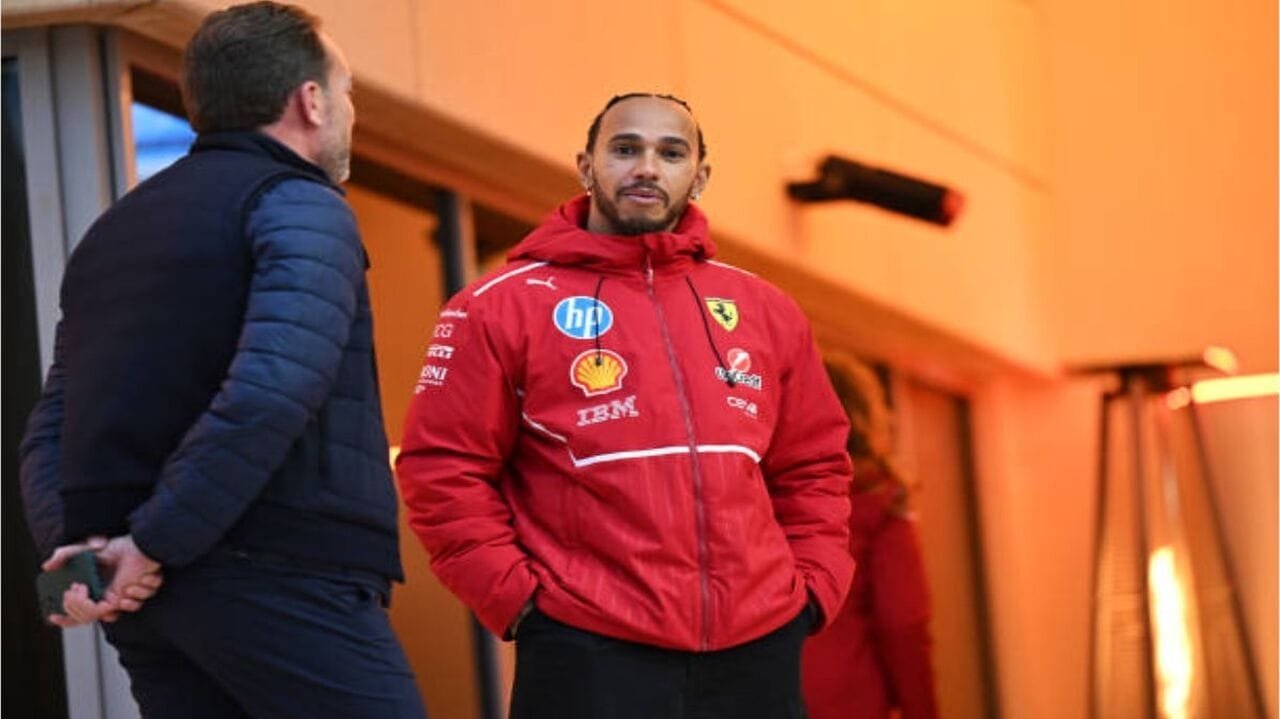 Hamilton lidera segundo dia de testes da pré-temporada da Fórmula 1 em Bahrein