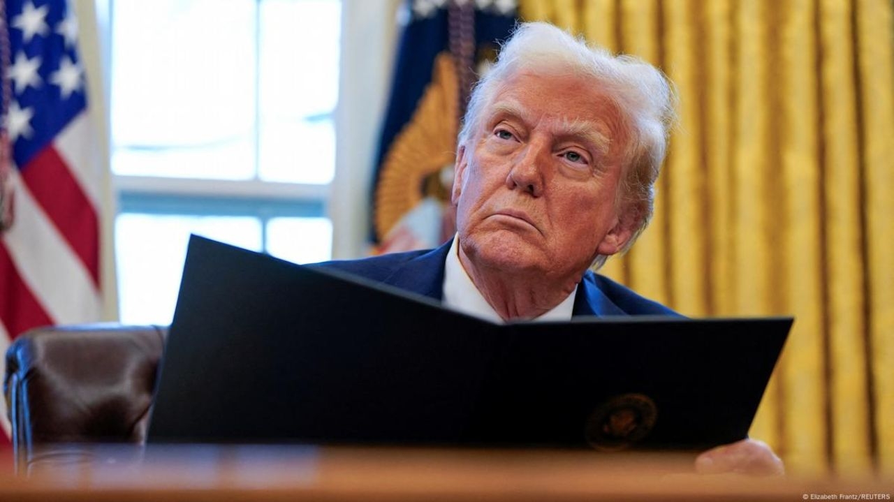 Retaliação contra taxas de Trump: Canadá, México e China anunciam tarifas em oposição