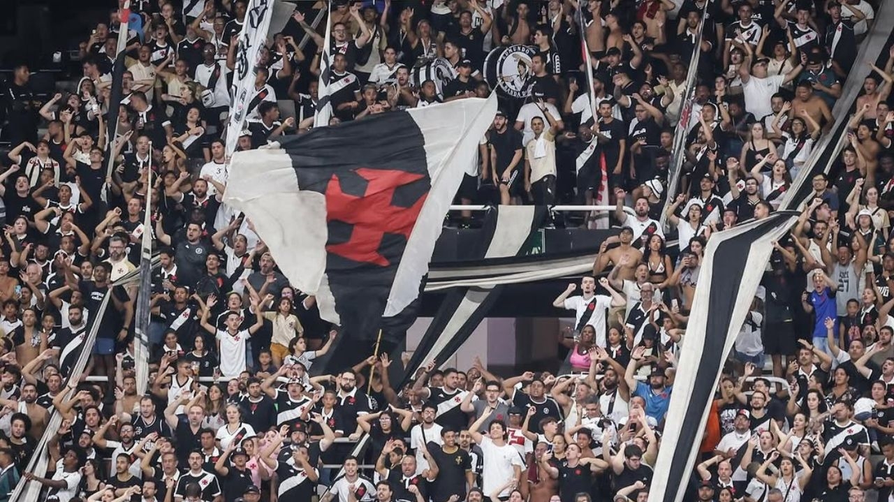 Nova estratégia em campo deixa Vasco forte para próximas disputas