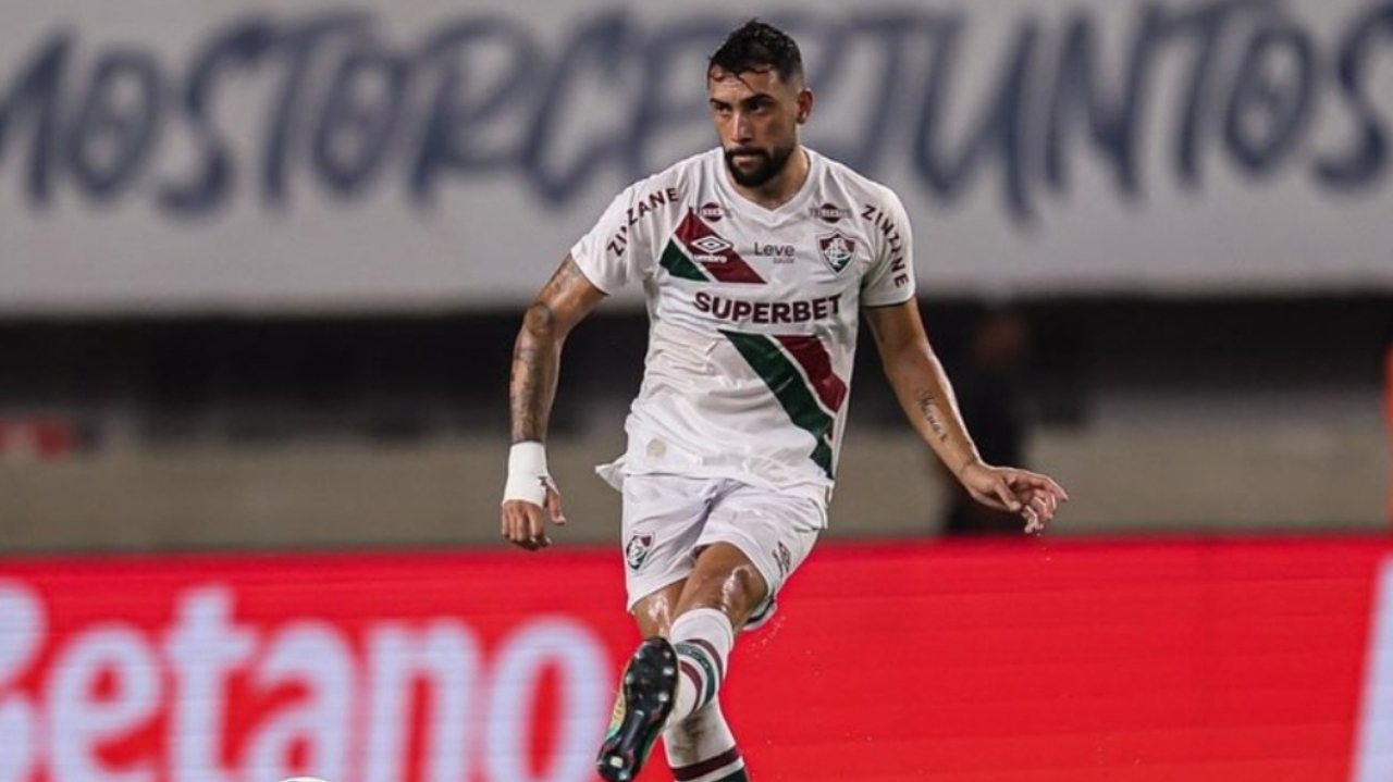 Fla x Flu: Súmula da partida alega que Freytes foi expulso por acertar Luiz Araújo