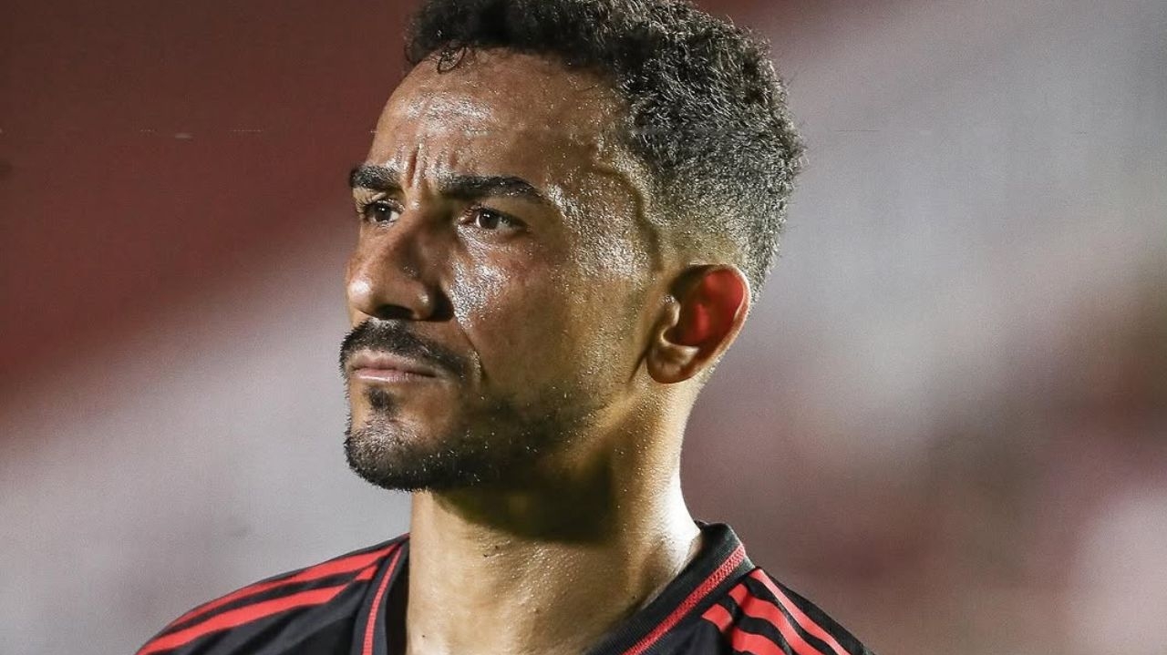 Danilo está fora dos Jogos da seleção após lesão