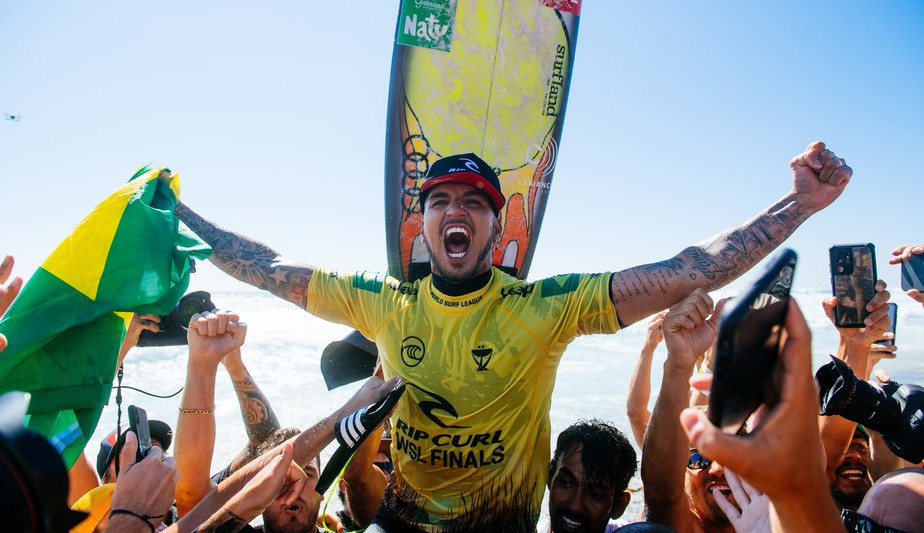 Medina é tricampeão mundial da WSL