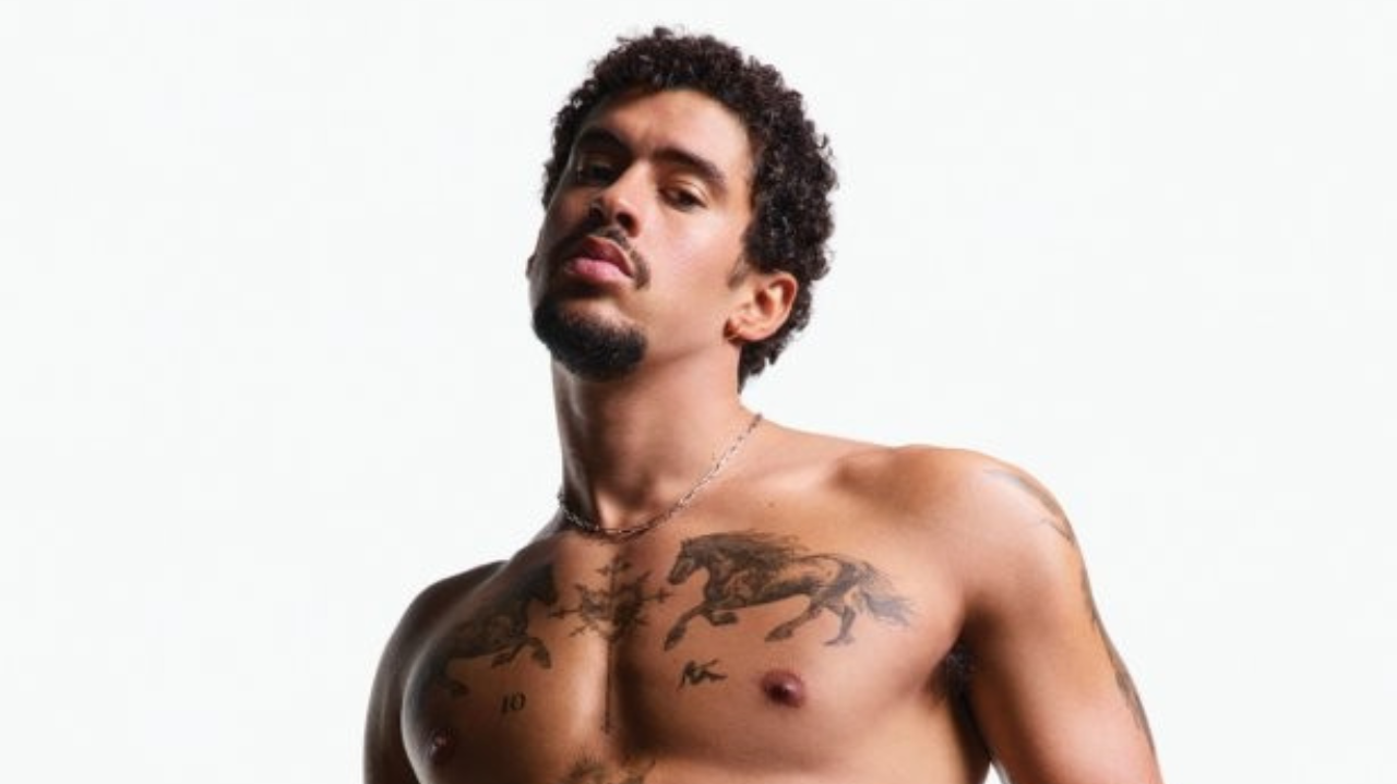 Calvin Klein revela sua nova campanha de Spring 2025, estrelada por Bad Bunny