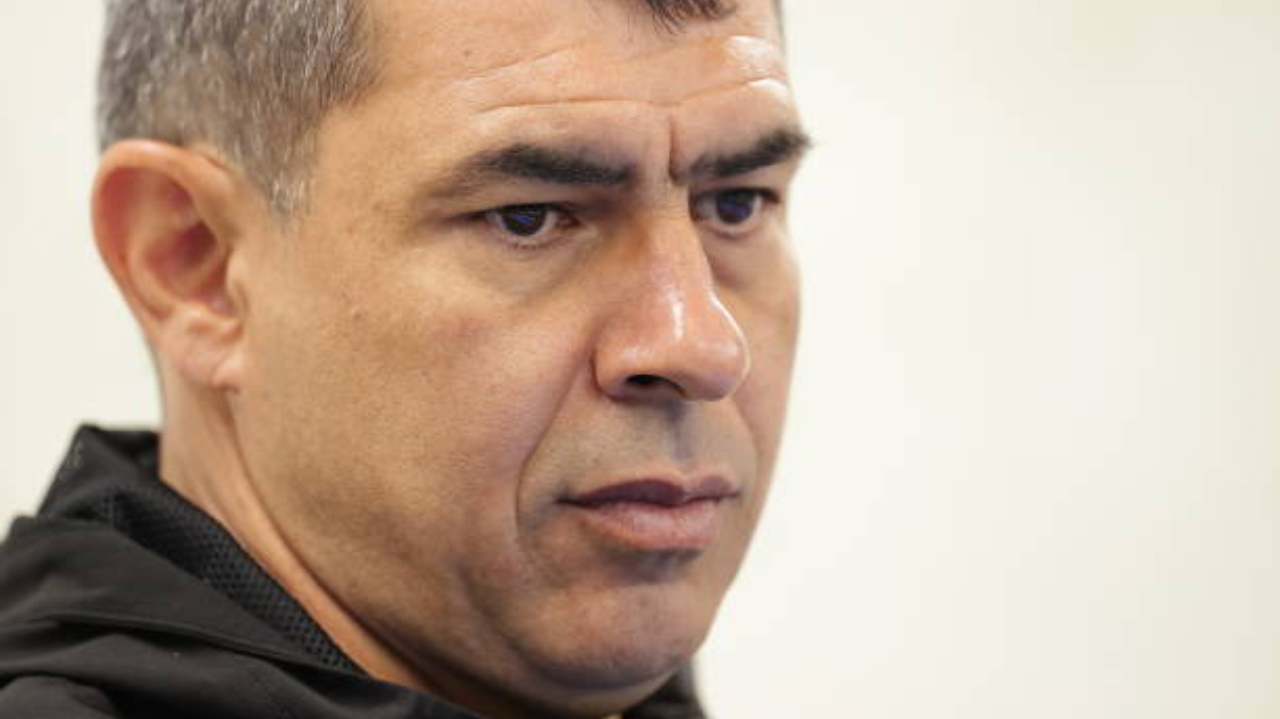 Carille confia em elenco do Vasco para o primeiro semestre