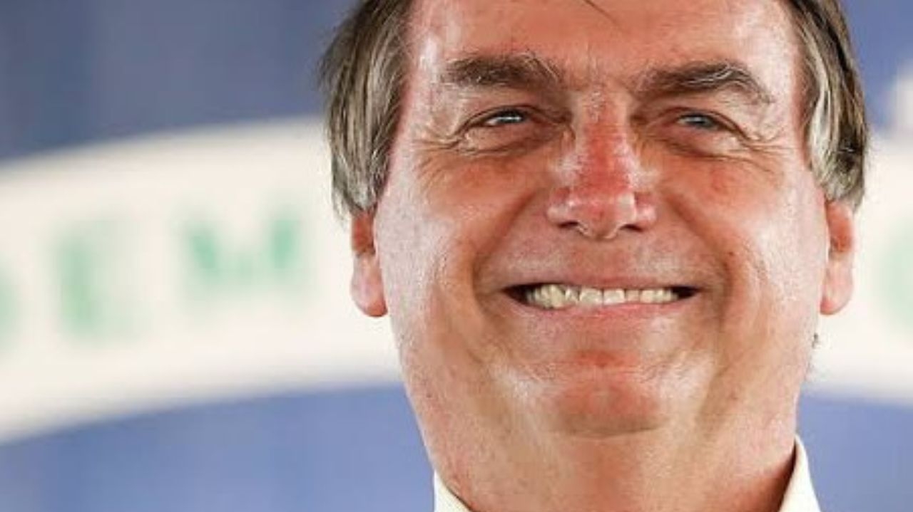 Advogado de Bolsonaro apresenta queixa contra o STF na OAB