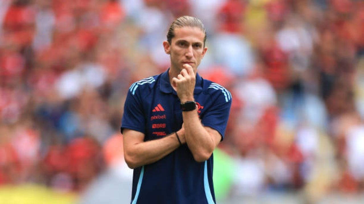 Flamengo volta a jogar como nos anos 80 sob comando de Filipe Luís e agrada ídolos antigos