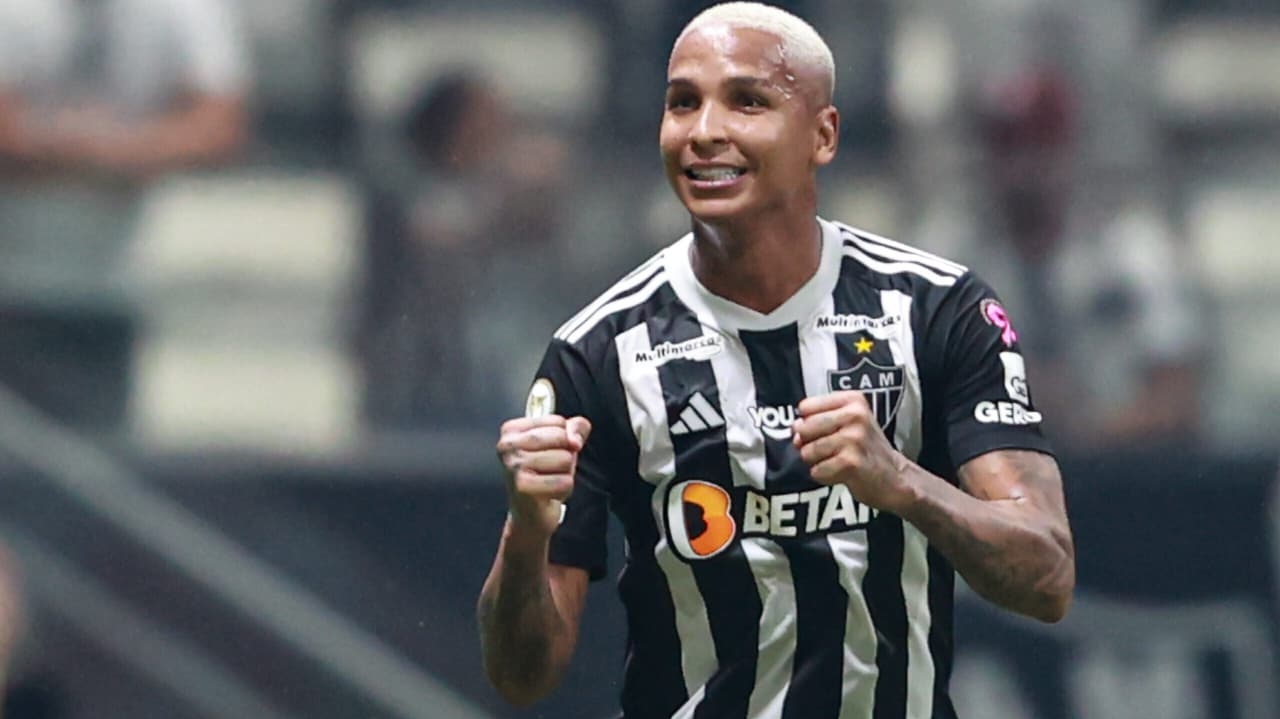 Galo e Fortaleza debatem troca envolvendo Deyverson e Pochettino