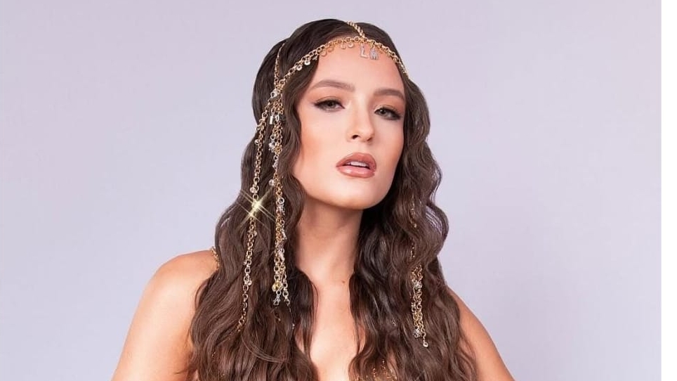 Lei Larissa Manoela: Câmara aprova lei que limita acesso dos pais ao dinheiro dos filhos