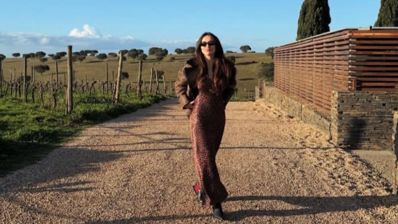 Rafa Kalimann aposta em animal print e se destaca com look acessível em Portugal