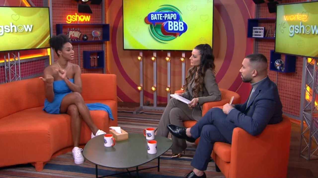 BBB 25: Aline se diverte ao ver memes que protagonizou no programa