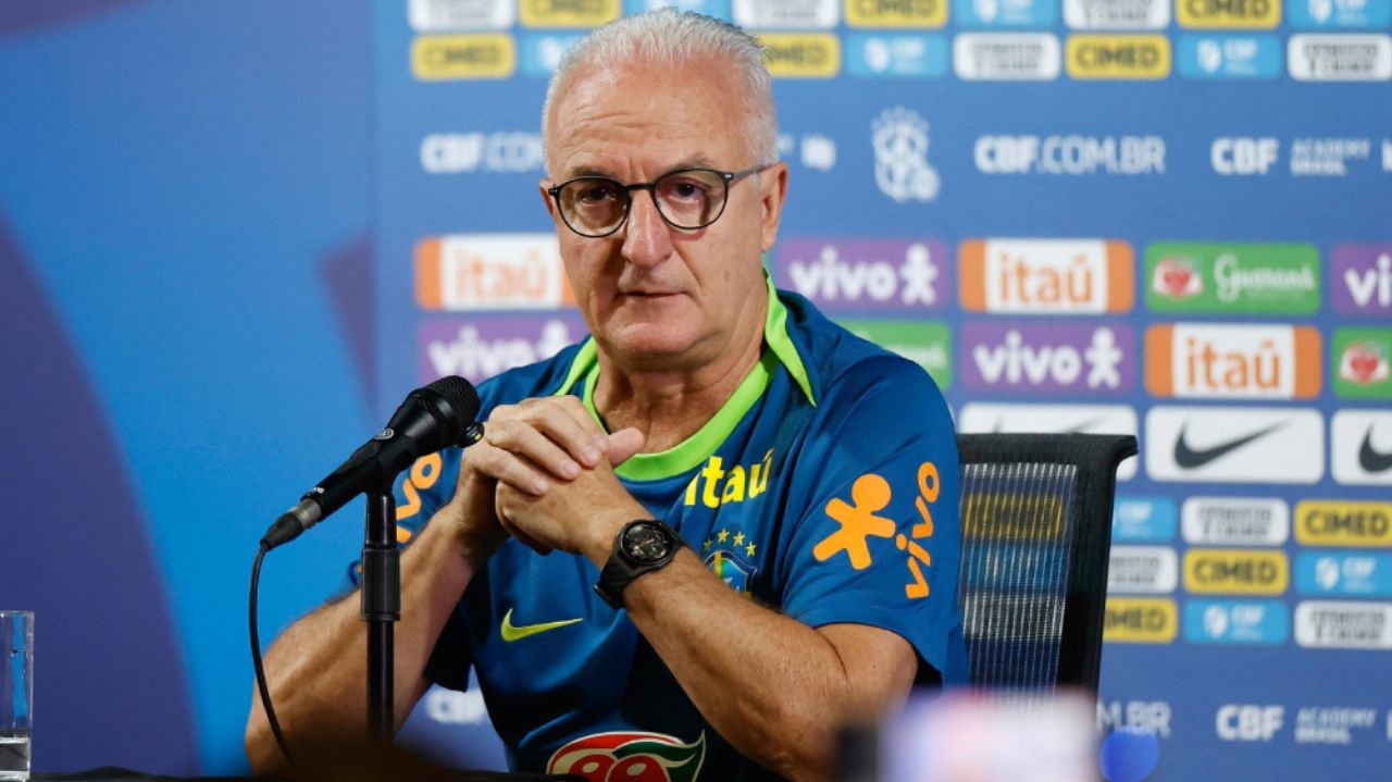 Dorival Júnior reconhece dificuldades do Brasil em derrota para a Argentina