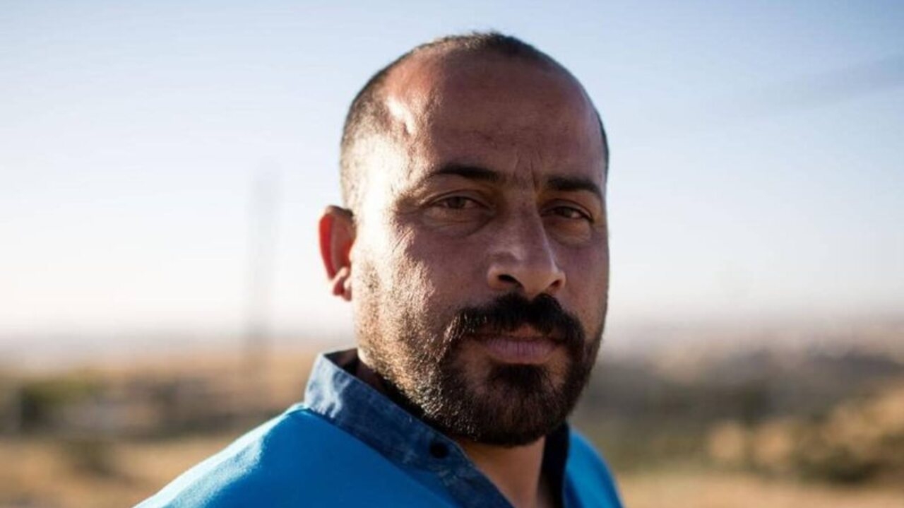 Academia pede desculpas por silêncio sobre ataque a cineasta palestino premiado com Oscar