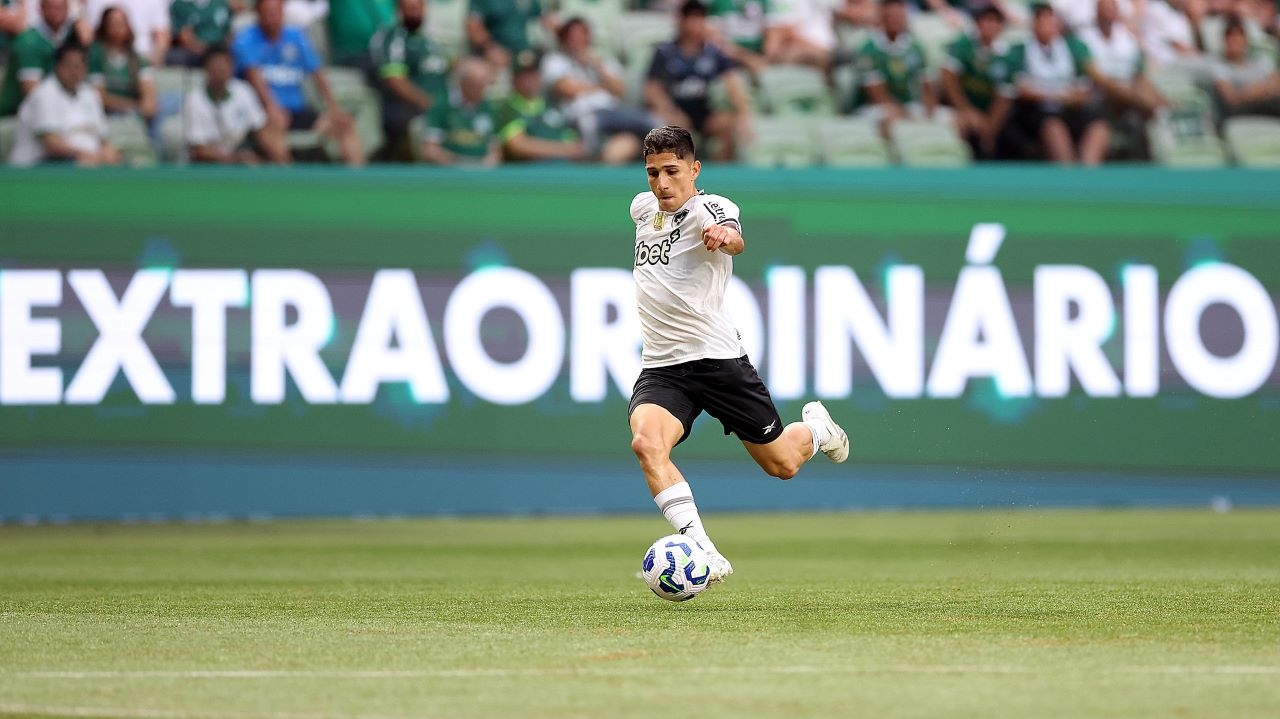 Savarino será desfalque pela Libertadores e preocupa comissão técnica