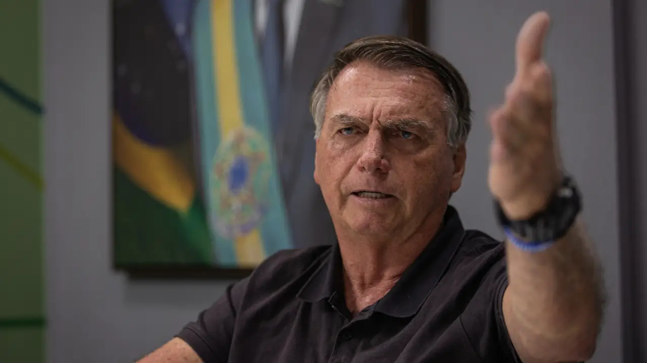 STF confirma multa a Bolsonaro por violação na propaganda eleitoral