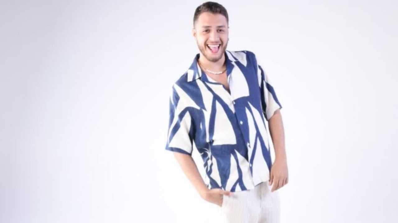 Do teatro ao digital: A trajetória de criatividade e carisma de Vinni Limeira