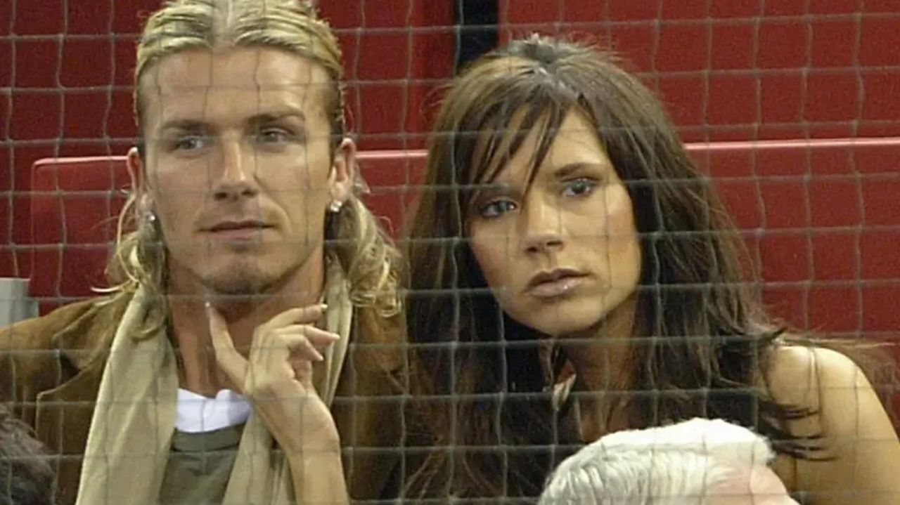 Rebecca Loos reafirma alegações de caso com David Beckham