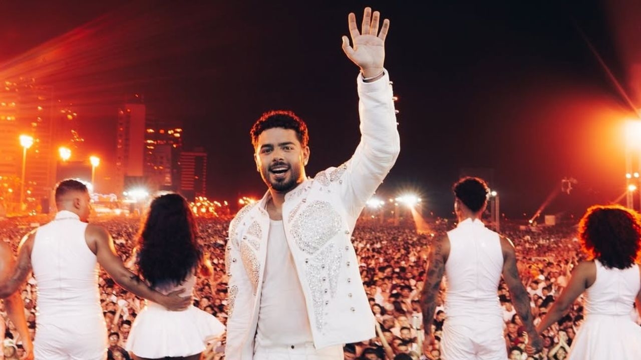 Pedro Sampaio anuncia parceria com Anitta e com o Mc GW