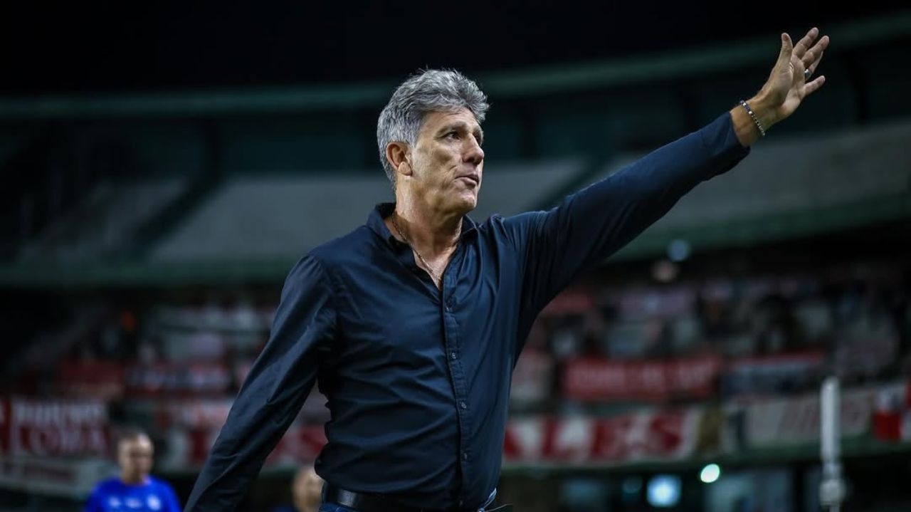 Fluminense encaminha retorno simbólico de Renato Gaúcho