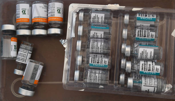 Coronavac possui proteção acima de 90% em pessoas com comorbidades