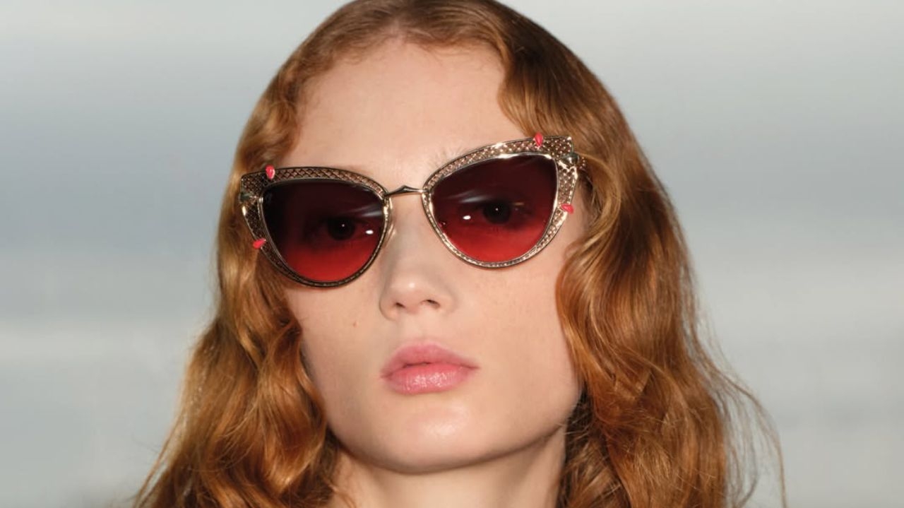 Christian Louboutin lança coleção de óculos de sol e de grau